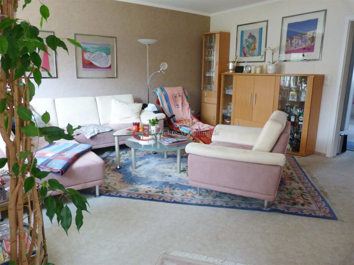 Langzeit vermietete, helle 3-Zimmer-Wohnung mit Balkon