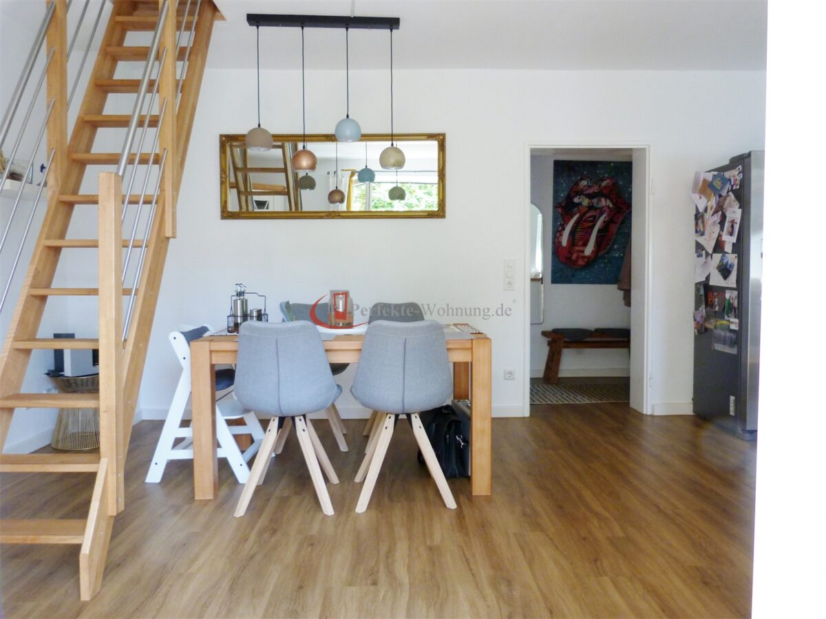 Moderne Maisonettewohnung mit EBK, Balkon und zwei Bäder