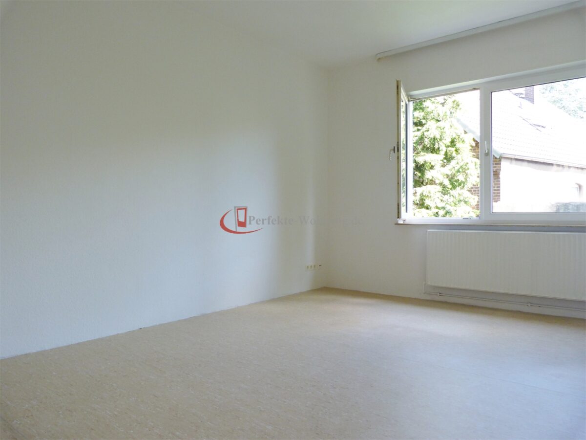 1ZKB – renoviert – mit Küche und Duschbad
